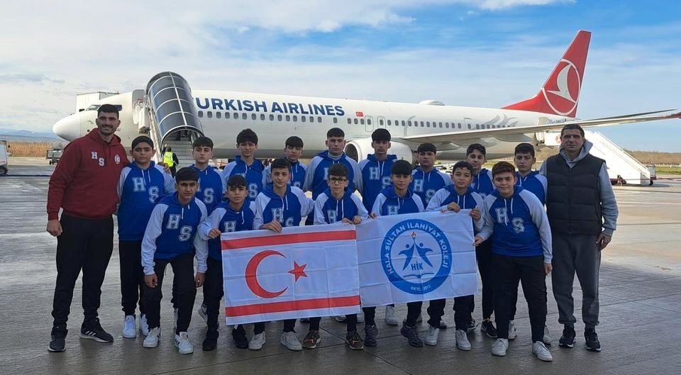 Ortaokullarımız Türkiye’de, hentbolda başarı hedefleyecekler