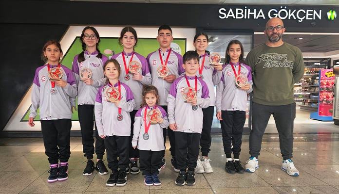 Sırbistan’da şampiyonluklar çocuklarımızın