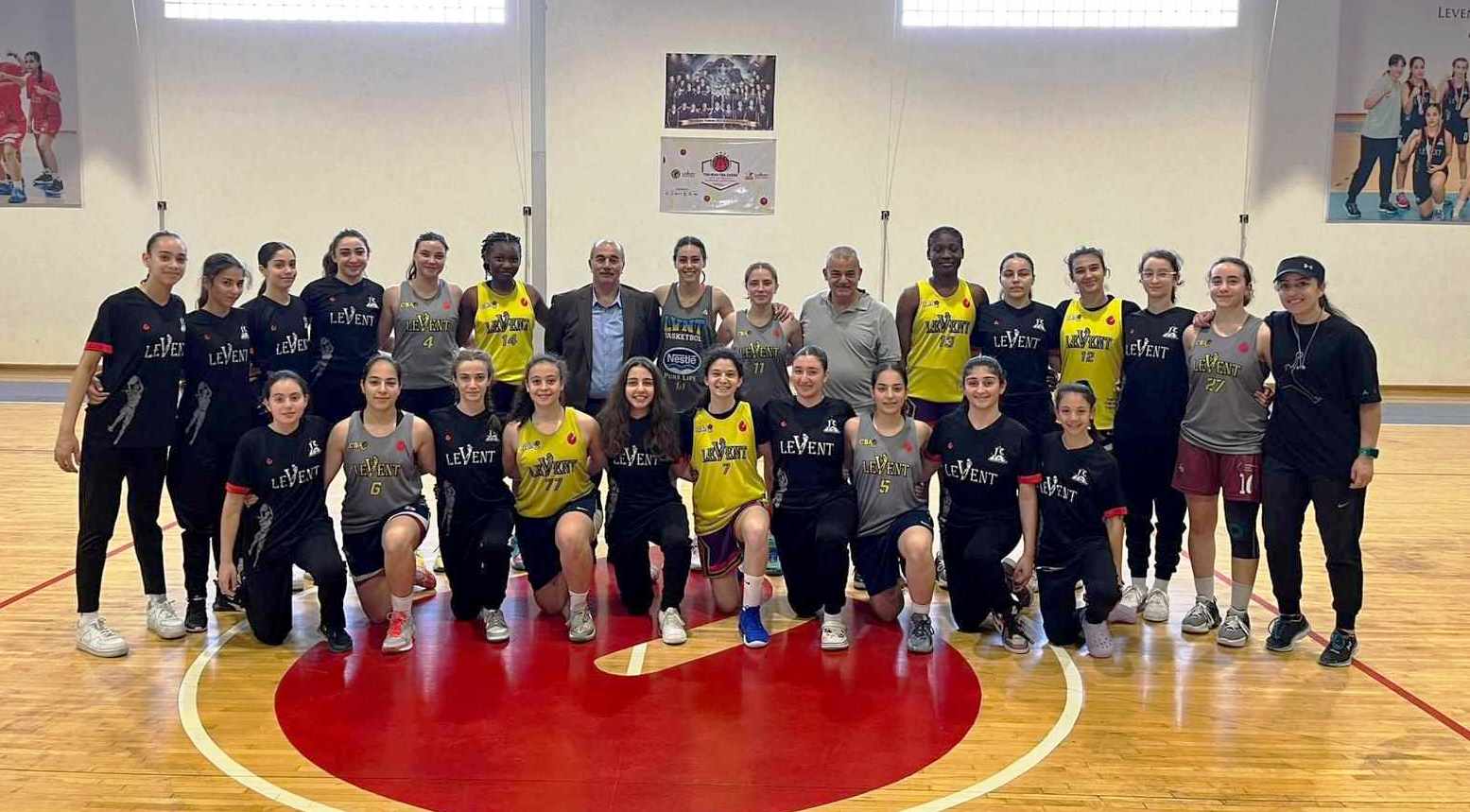 Basketbol Federasyonundan, Levent Koleji’ne moral ziyareti