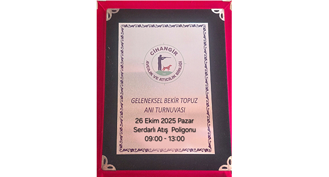 Bekir Topuz anısına atacaklar