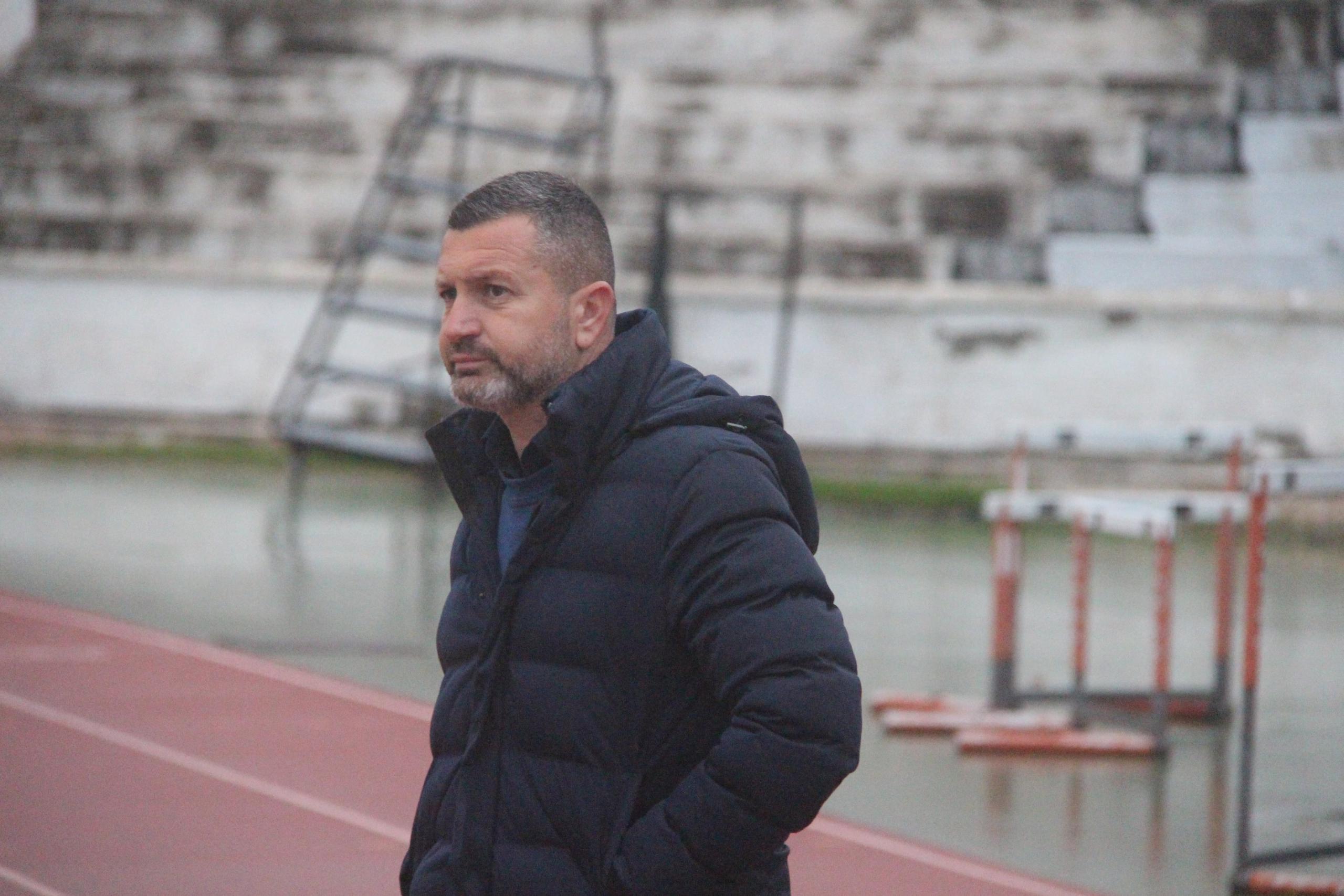 Derbi mağlubiyeti sonrasında Devecioğlu istifa etti