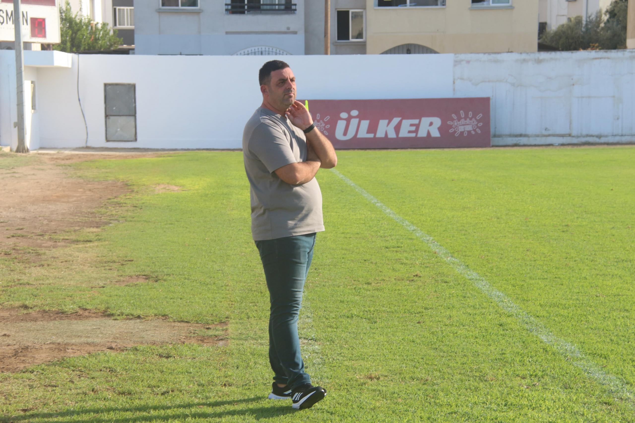 Kozanköy’de Arıkhan istifa etti