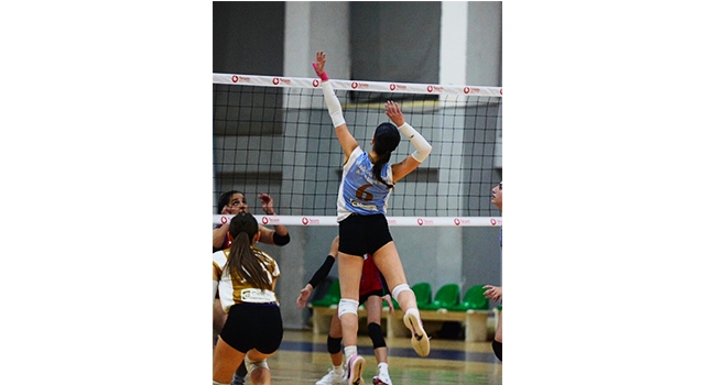 Voleybolun parlayan yıldızı Masal Biran