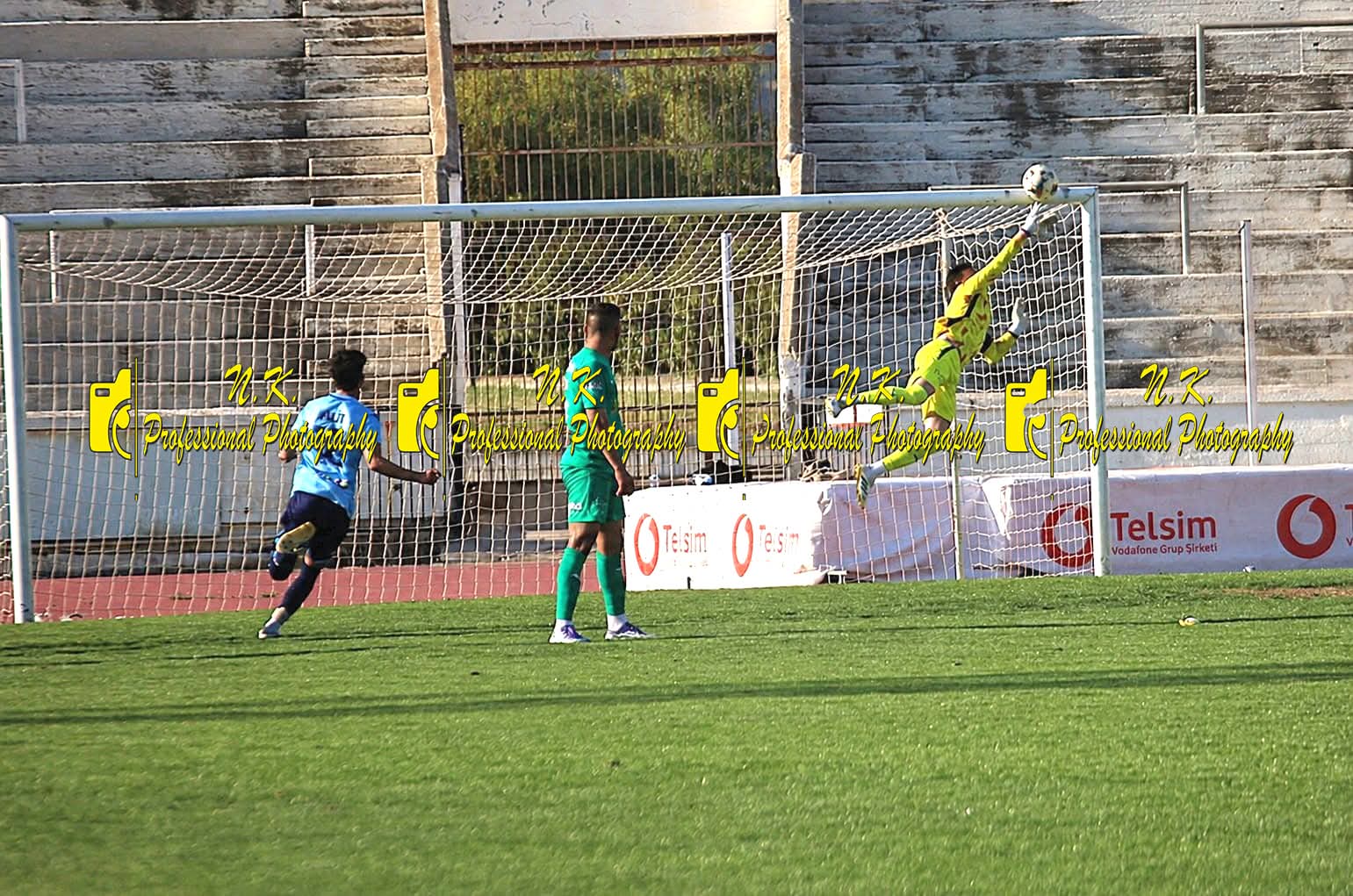 KEMAL, KURTARIŞLARIYLA GG’NİN ŞAMPİYONLUK RÜYASINI SÜRDÜRDÜ