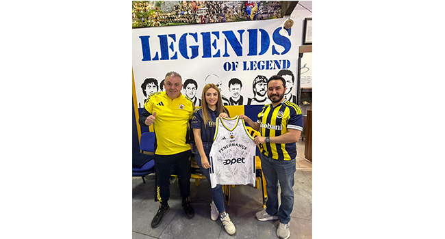 EUROLEAGUE ŞAMPİYONLUĞU FORMASI FENERBAHÇELİLER DEREĞİ’NDE