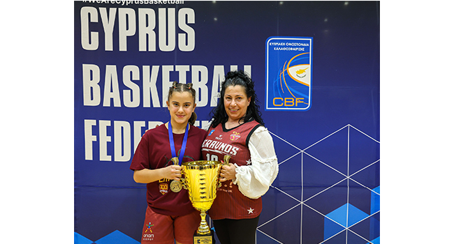ALMİRALI KERAVNOS, U18 LİGİNDE DE ŞAMPİYON