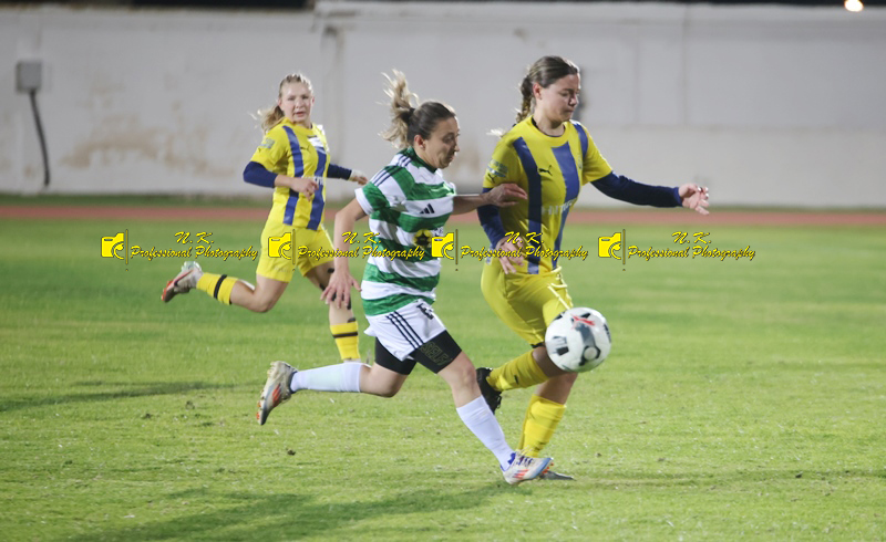 KADINLARDA FİNAL GECESİ
