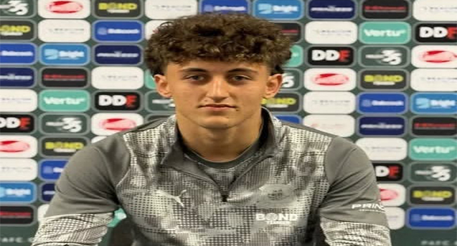 KIBRISLI TÜRK DENİZ, PLYMOUTH’A TRANSFER OLDU