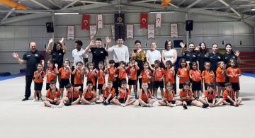 AML MİNİKLERİNDEN, CİMNASTİK ŞOV