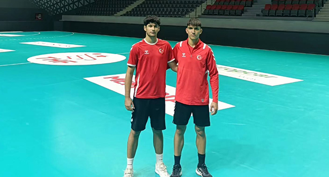 ABDULLAH VE İBRAHİM, TÜRKİYE MİLLÎ TAKIMI KAMPINDA